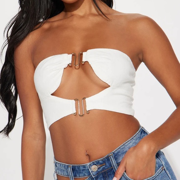 Fashion Nova Under-Bust Crop Top - Picture 1 of 8